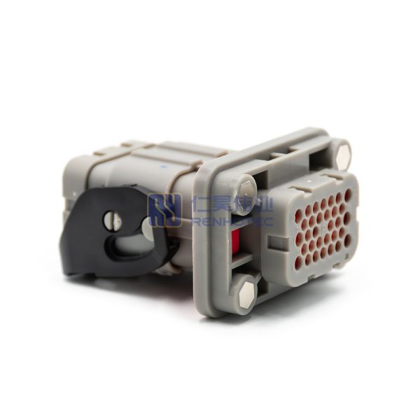 6+26Pin Signal Power Connector 150A 1000V DC IP67 Waterproof Straight Socket